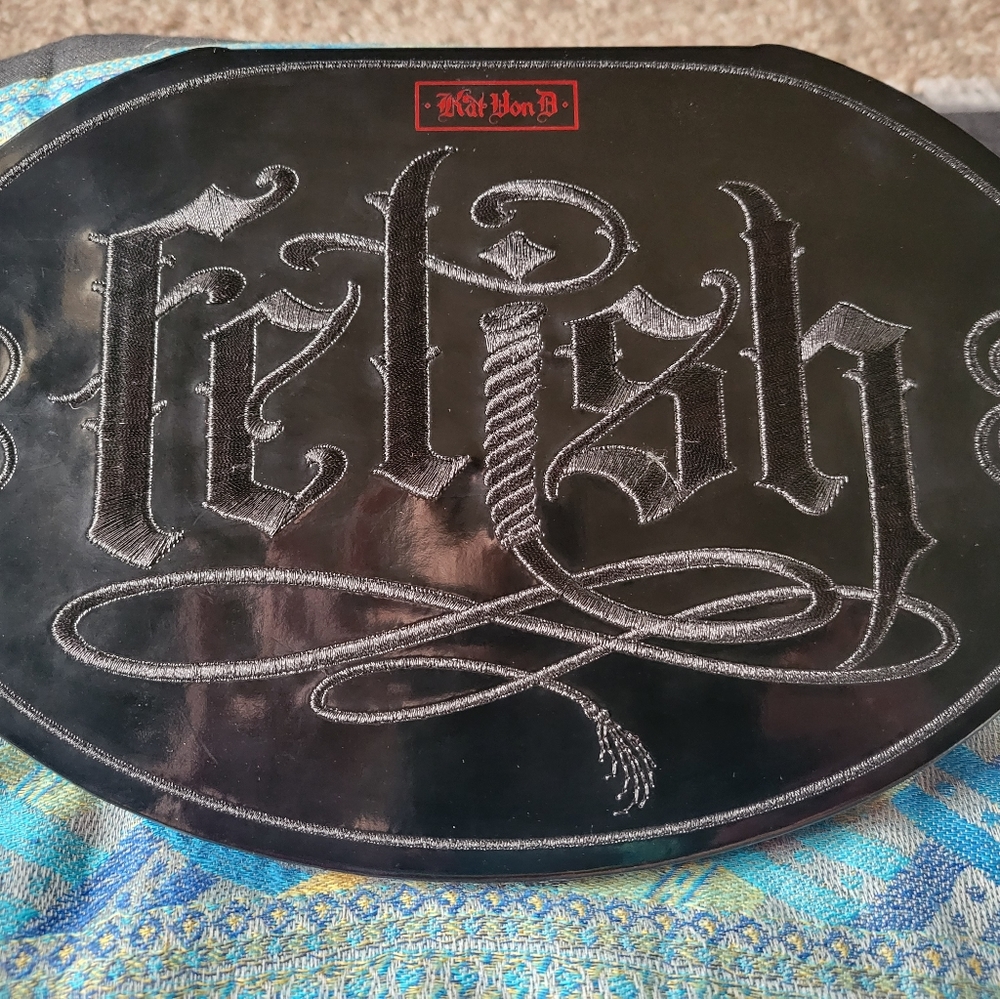 KVD Fetish palette